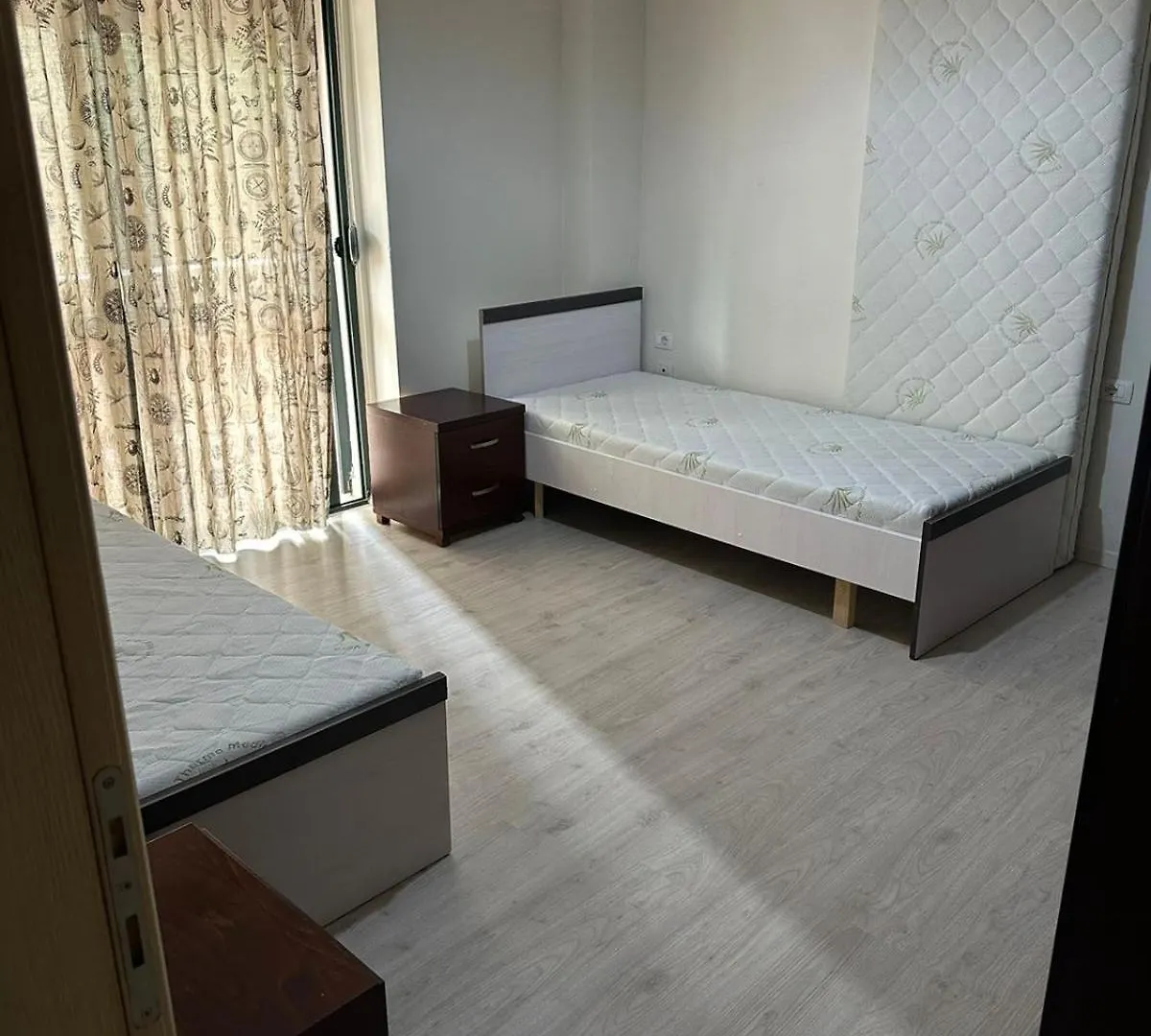 Leo Apartament Tirana Lejlighed